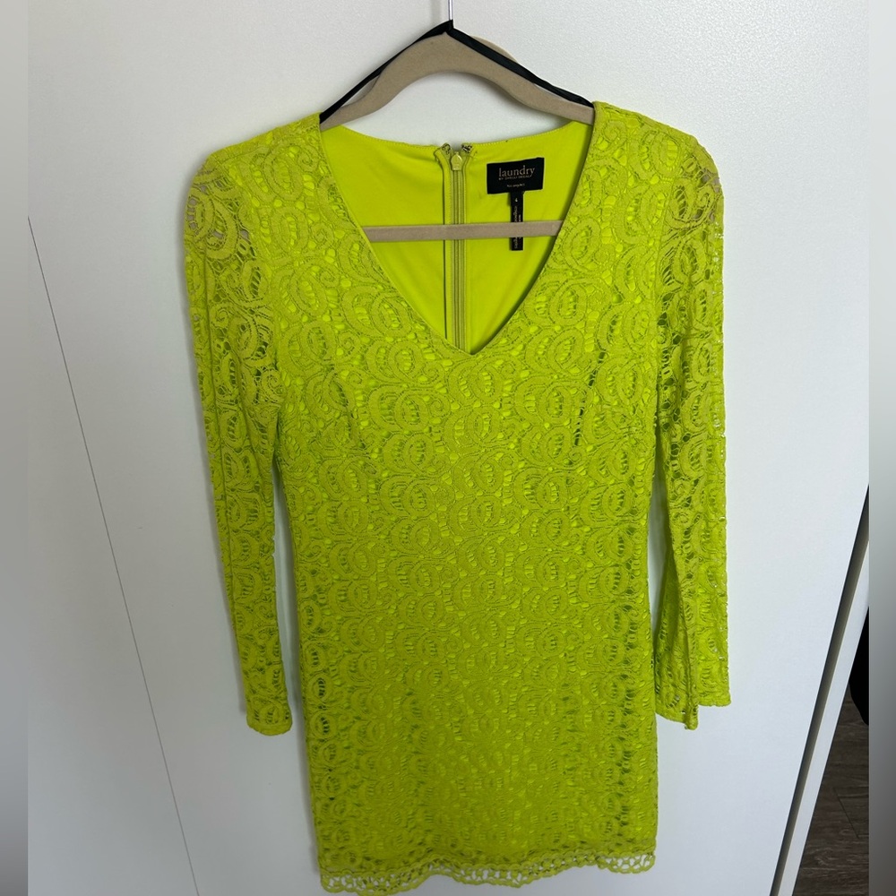 Laundry by Shelli Segal Bright Yellow Lace Dress